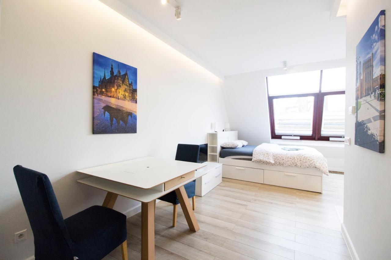 Apartment Happy - Just In Center *