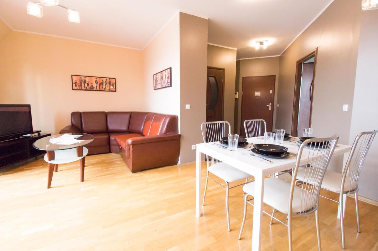 Happy - Just In Center Apartment